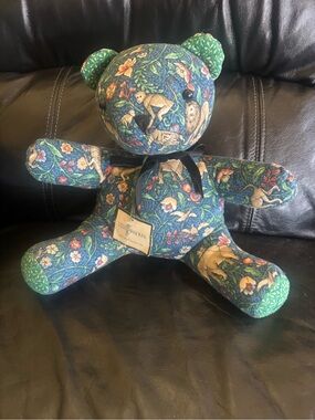 Vera Bradley “Noah”  Quilted Bear in retired Animal Kingdom print